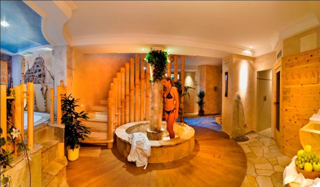 Naturhotel Sonnenhof Κιούζα Εξωτερικό φωτογραφία