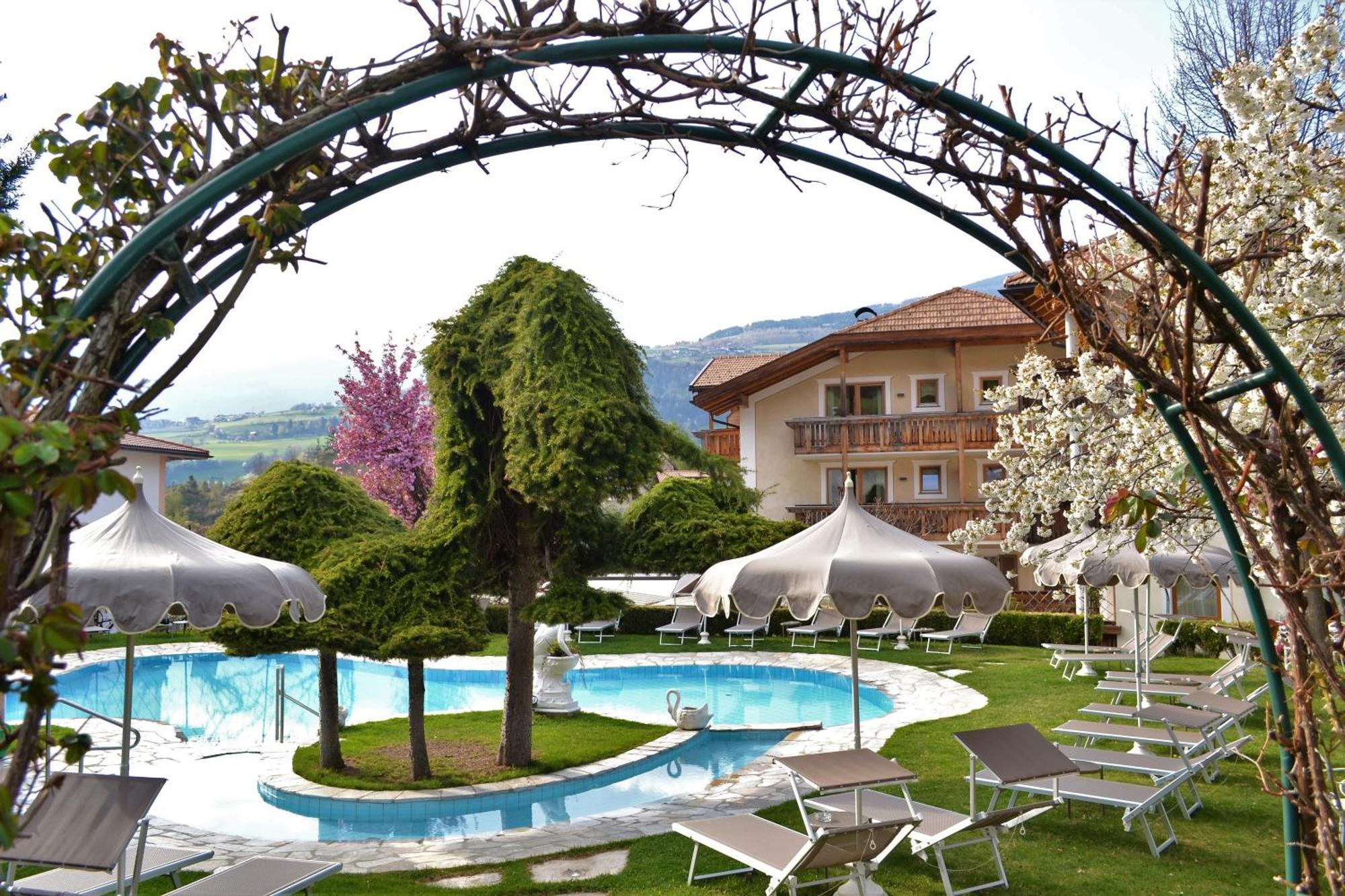 Naturhotel Sonnenhof Κιούζα Εξωτερικό φωτογραφία